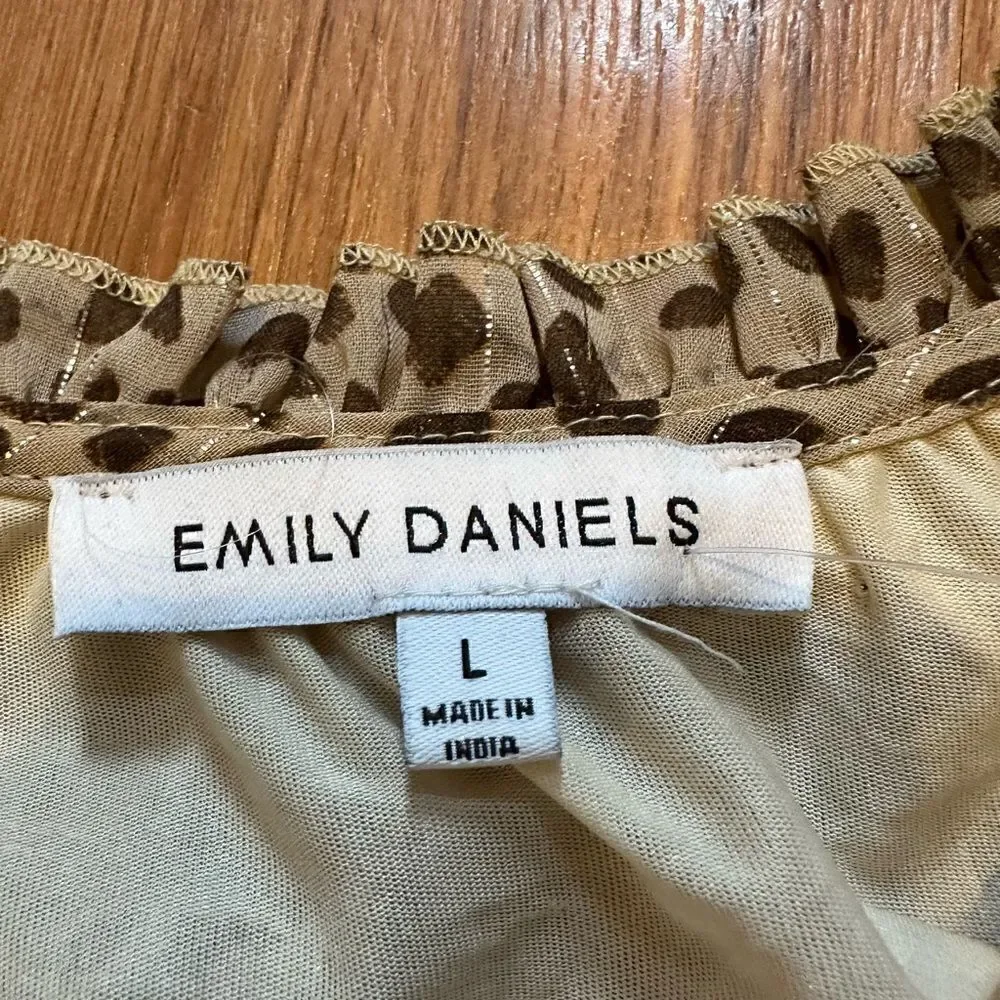 Emily Daniels women’s blouse - brown & tan spots - size large